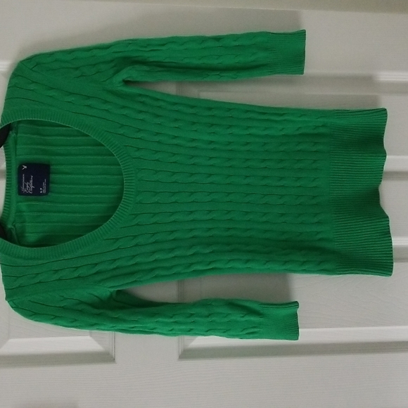 Women's Sweater - Picture 5 of 5